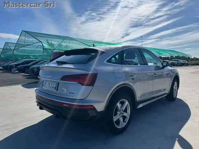 Audi Q5 Sportback 40 2.0 tdi Advanced 4x4 s-tronic GM782GG - foto 4 di 4
