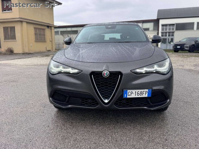 Alfa Romeo Stelvio Stelvio 2023 2.2 t Super Q4 210cv auto TG: GP168FP - foto 3 di 4