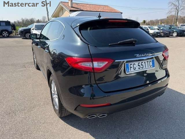 Maserati Levante Levante 3.0 V6 250cv auto - FG551TC - foto 3 di 4