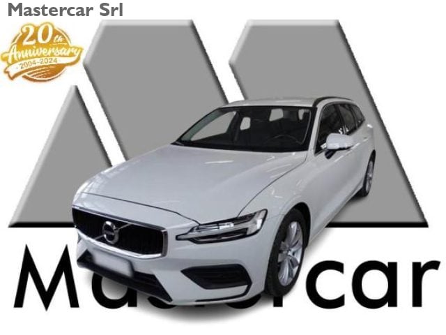 Volvo V60 V60 2.0 b4 Momentum Business Pro auto - GG115ZL usato a BASILIANO