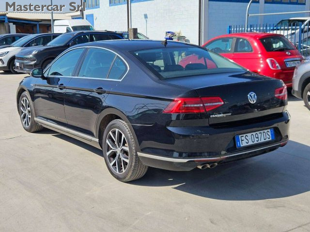 Volkswagen Passat Berlina 2.0 tdi Executive 4motion 190cv dsg FS097D - foto 4 di 15