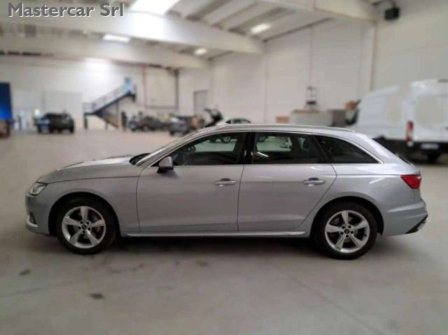 Audi A4 A4 V Avant 40 2.0 tdi mhev Business Advanced quatt - foto 3 di 10