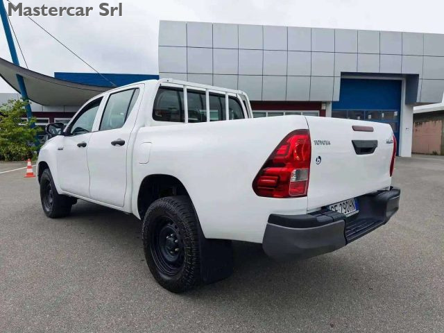 Toyota Hilux Hilux IV 2.4 d-4d double cab Comfort 4wd - GF290HN - foto 3 di 14