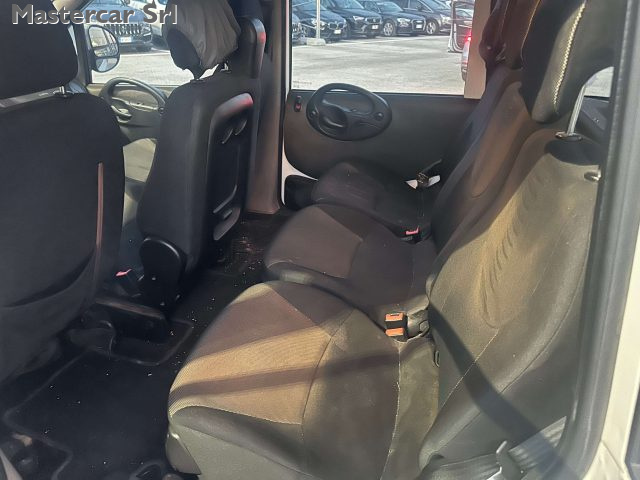 Fiat Multipla Multipla 1.6 16v ELX bipower tg. DY281SV - foto 4 di 5