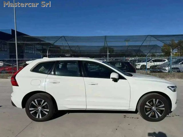 Volvo XC60 2.0 b4 Business awd auto my20 - GD600AP - foto 4 di 14