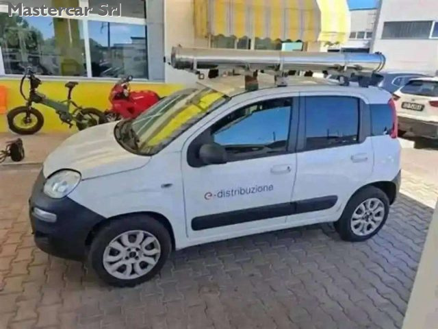 Fiat Panda 1.3 mjt 75cv VAN 4X4 2P N1 - EV824XB - foto 2 di 4