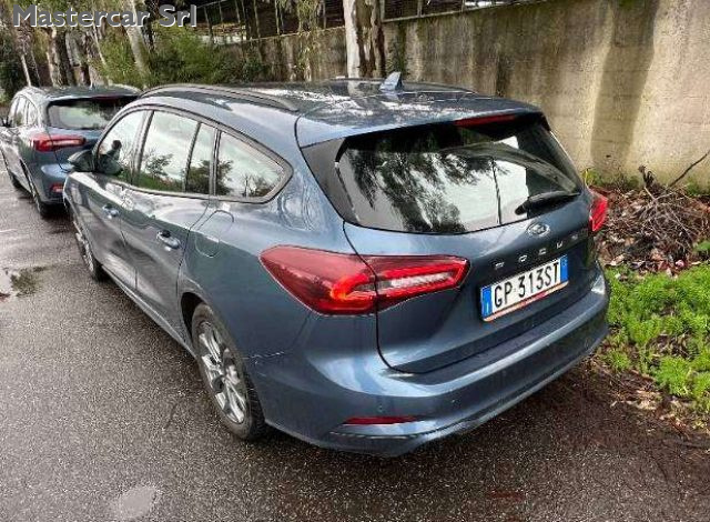 Ford Focus SW 1.0 ecoboost h ST-Line Design 125cv - GP313ST - foto 4 di 11