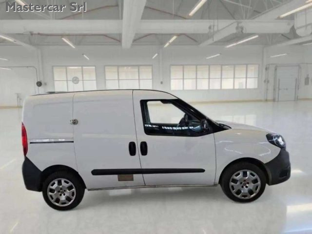 Fiat Doblo 1.4 T-JET 120cv NATURAL POWER SX E6 - FT294KR - foto 4 di 7