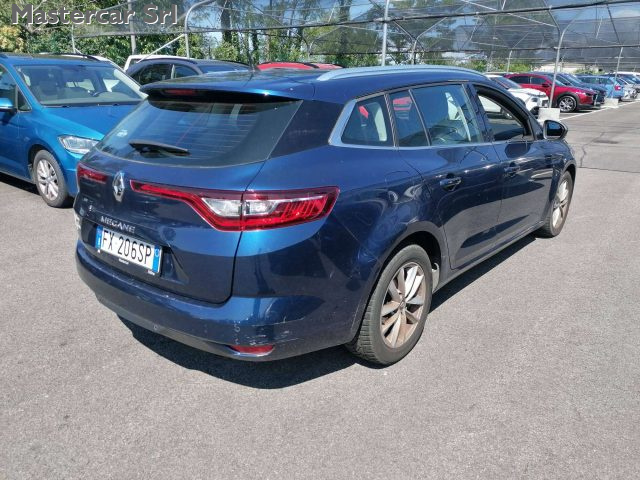 Renault Megane Megane IV Sporter 1.5 blue dci Business 115cv edc - foto 3 di 8