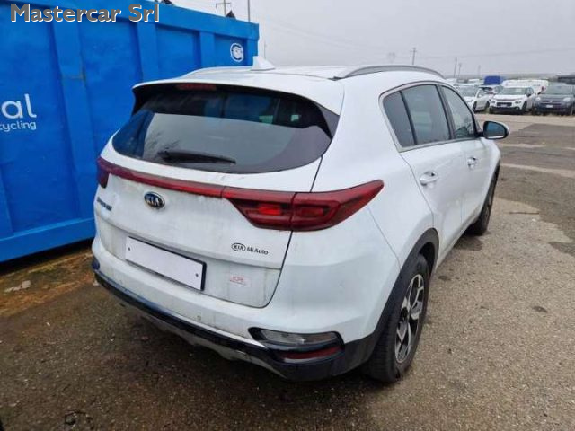 Kia Sportage MOTORE FUSO N1 AUTOCARRO 1.6 crdi Business 136cv d - foto 4 di 7