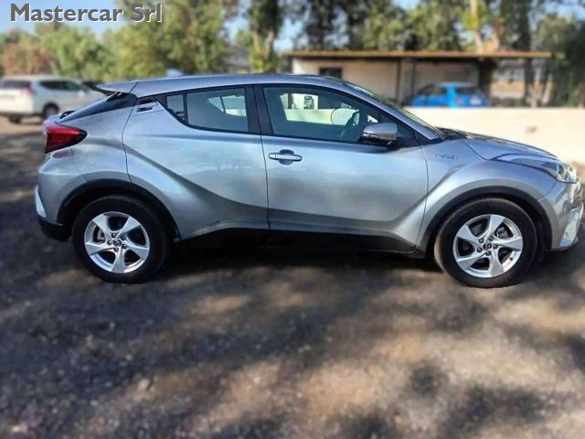 Toyota C-HR C-HR I 2016 1.8h Business 2wd e-cvt - FR567AS - foto 4 di 10