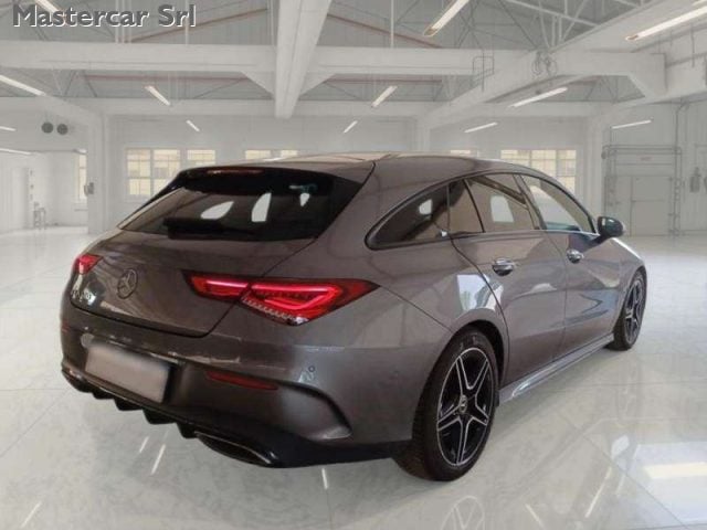 Mercedes-Benz CLA 180 CLA Shooting Brake Premium auto - GE748CY - foto 3 di 11