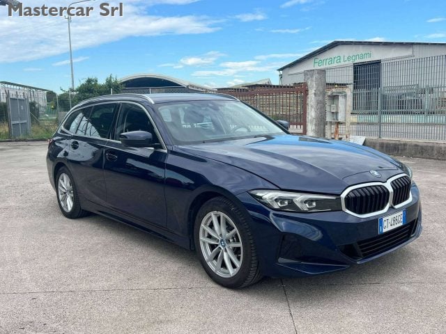 BMW 320 Serie 3 G21 2022 Touring 320e Touring auto - GT486 - foto 2 di 4