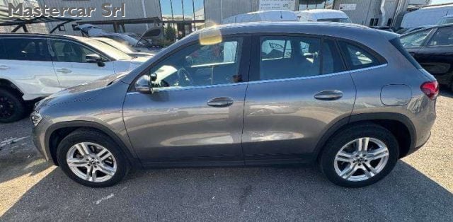 Mercedes-Benz GLA 250 GLA e phev (eq-power) Business Extra auto - GP698T - foto 3 di 4