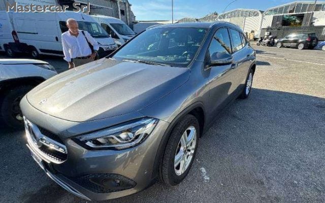 Mercedes-Benz GLA 250 GLA e phev (eq-power) Business Extra auto - GP698T - foto 2 di 4