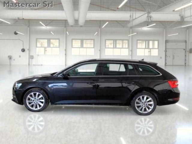 Skoda Superb Superb III Wagon iV 1.4 tsi phev Executive dsg - - foto 3 di 4