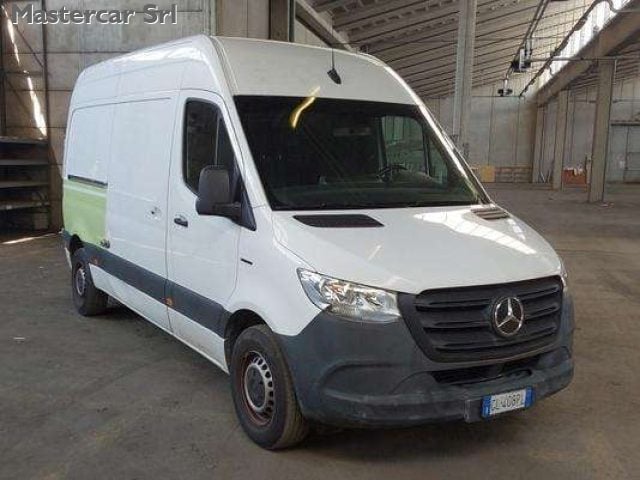 Mercedes-Benz Sprinter eSprinter - 4 batterie tg : GL408PL - foto 3 di 4