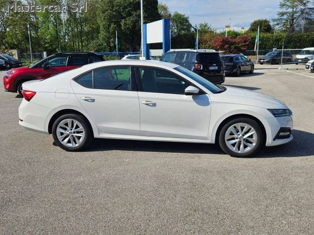 Skoda Octavia Octavia Berlina 1.4 tsi 204CV phev Executive dsg - - foto 4 di 4
