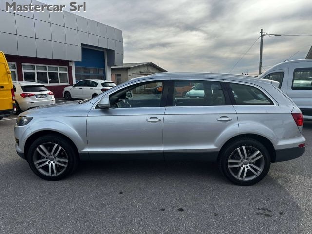 Audi Q7 Q7 I 2006 3.0 V6 tdi quattro tiptronic DE836NF - foto 2 di 4