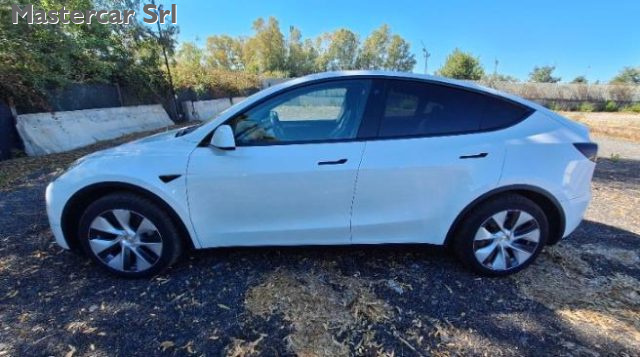 Tesla Model Y Model Y 2021 Long Range Dual Motor awd - GL036PK - foto 3 di 4