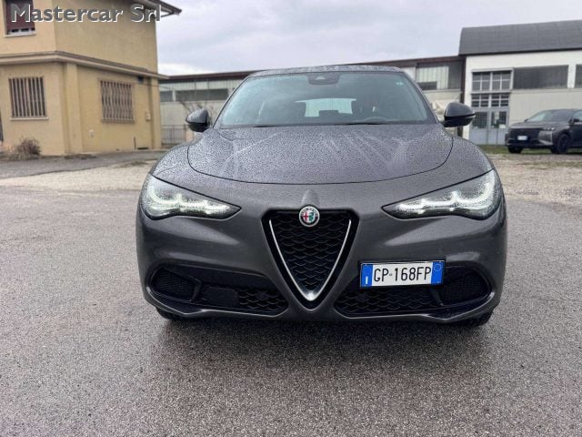 Alfa Romeo Stelvio Stelvio 2023 2.2 t Super Q4 210cv auto TG: GP168FP - foto 3 di 4