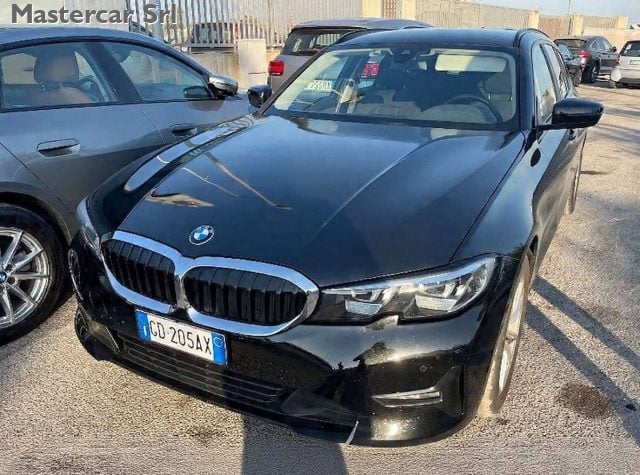 BMW 320 Serie Touring 320d Touring mhev 48V xdrive Busines - foto 2 di 4