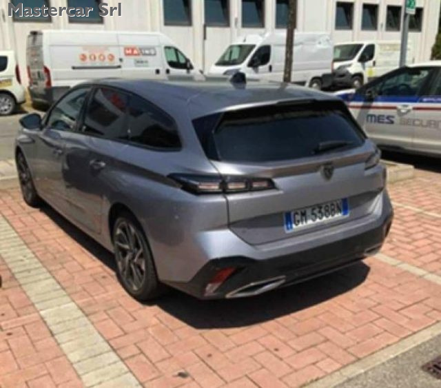 Peugeot 308 SW 1.5 bluehdi 130cv Allure EAT8 - GM538BN - foto 4 di 4