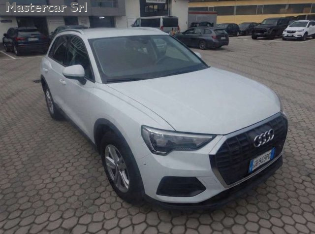 Audi Q3 Q3 40 2.0 tdi Business quattro 190cv s-tronic - GB - foto 4 di 4