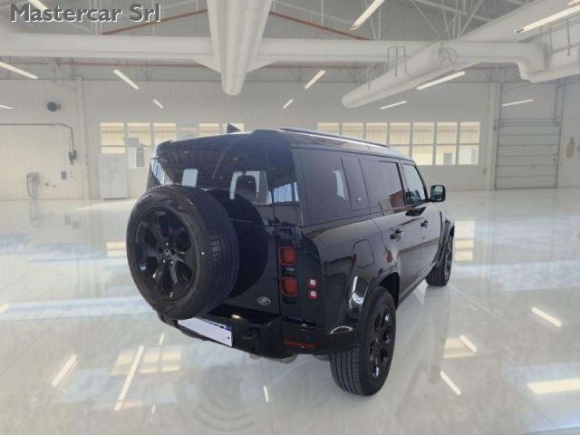 Land Rover Defender Defender 110 3.0d i6 mhev X-Dynamic S awd 250cv au - foto 2 di 4