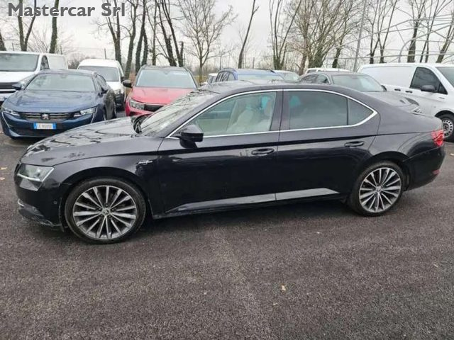 Skoda Superb Superb 2.0 tdi Laurin & Klement 140kw L&K FS611TR - foto 3 di 4