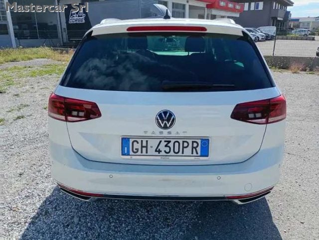 Volkswagen Passat Variant Passat Variant 2.0 tdi Executive 200cv dsg - GH430 - foto 4 di 4