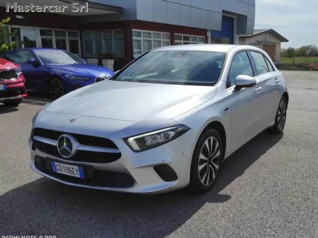 Mercedes-Benz A 250 Classe A e eq-power Business Extra auto - GD186EY - foto 2 di 4