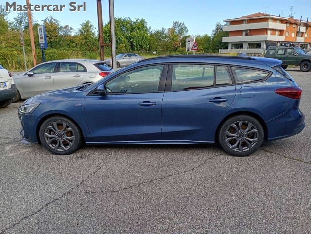 Ford Focus SW 1.0 ecoboost h ST-Line Design 125cv - GP736ST - foto 3 di 4
