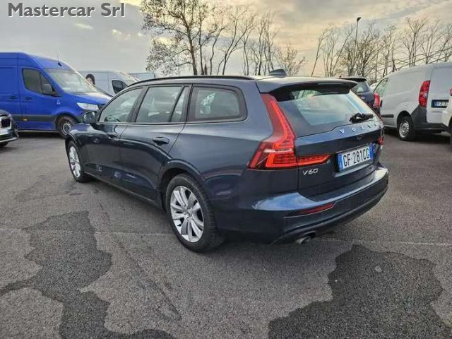 Volvo V60 V60 2019 2.0 b4 Momentum Business auto - GF281CG - foto 4 di 4