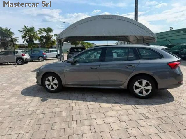 Skoda Octavia Octavia Wagon 2.0 tdi evo Executive 115cv dsg - GK - foto 2 di 4