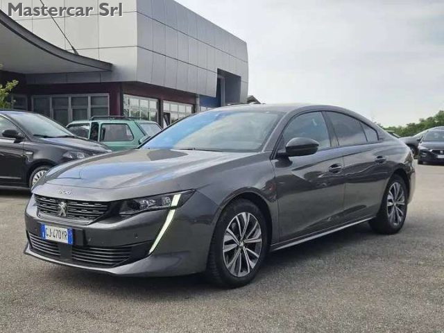 Peugeot 508 508 Berlina 1.5 bluehdi ALLURE EAT 8 130CV - GJ47 - foto 2 di 4