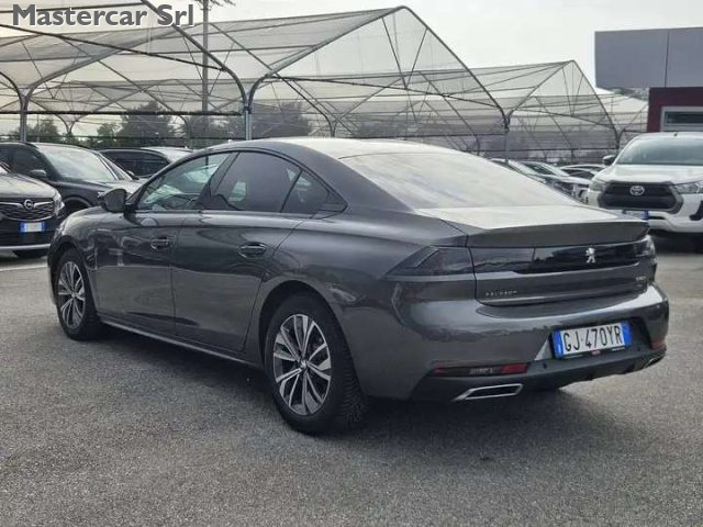 Peugeot 508 508 Berlina 1.5 bluehdi ALLURE EAT 8 130CV - GJ47 - foto 4 di 4