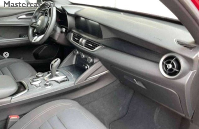 Alfa Romeo Stelvio Stelvio my23 2.2 td Super Q4 210cv auto - GN947GT - foto 3 di 4