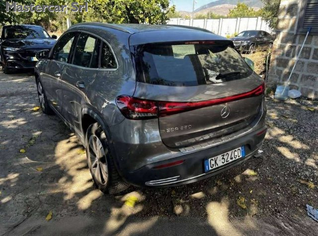 Mercedes-Benz EQA 250 250 Sport - GK324GD - foto 3 di 4