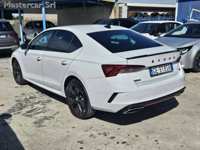 Skoda Octavia Octavia Berlina 1.4 tsi phev RS dsg - GE918SR - foto 4 di 4