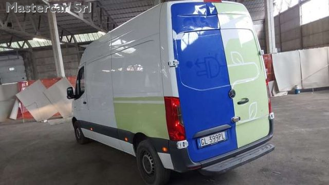 Mercedes-Benz Sprinter eSprinter - 4 batterie tg : GL399PL - foto 4 di 4