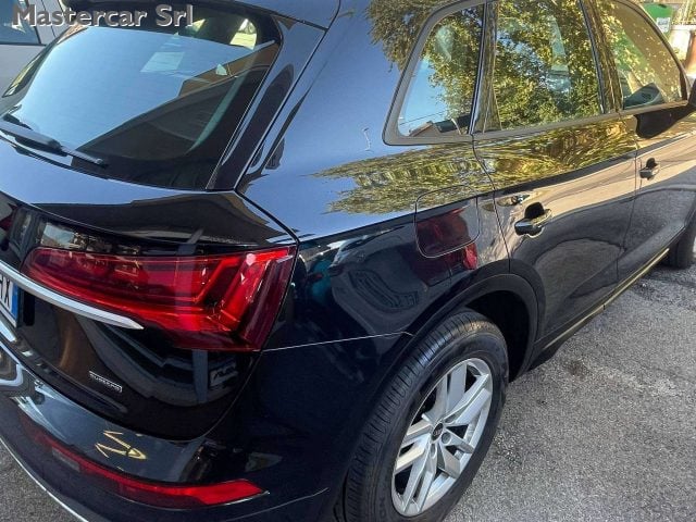 Audi Q5 Q5 II 2020 40 2.0 tdi mhev 12V Business quattro s- - foto 4 di 4