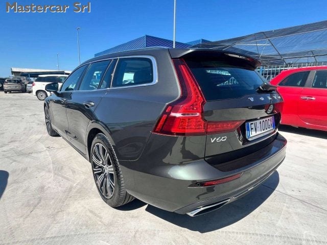 Volvo V60 V60 II 2019 2.0 t8 te Inscription awd - FV100GX - foto 4 di 4