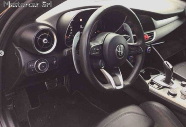 Alfa Romeo Giulia Giulia 2.2 t Veloce 160cv auto - GW176ED - foto 3 di 4