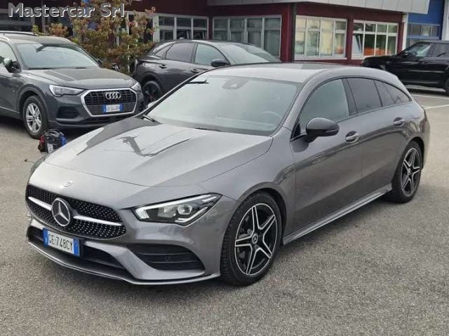Mercedes-Benz CLA 180 CLA Shooting Brake Premium auto - GE748CY - foto 2 di 4