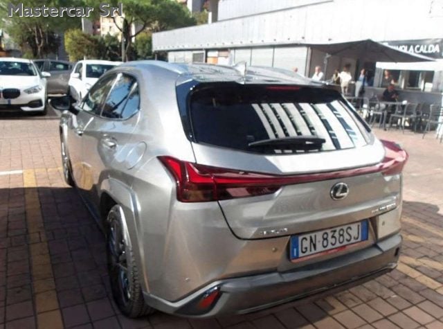 Lexus UX 250h UX 2.0 F Sport 4wd cvt MY23 - GN838SJ - foto 3 di 4