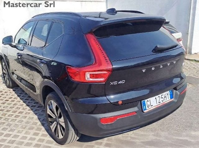 Volvo XC40 XC40 2023 single motor Plus - GL125HY - foto 3 di 4