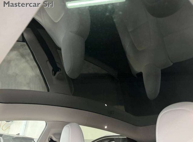 Tesla Model Y Model Y 2021 Long Range Dual Motor awd - GL261GC - foto 3 di 4