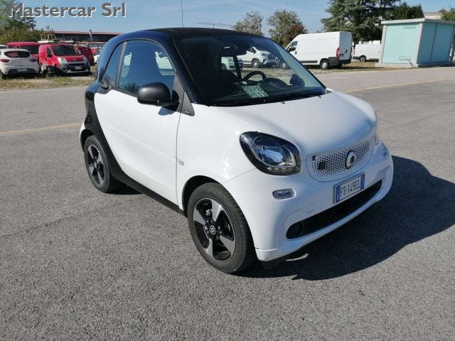 smart forTwo Fortwo III 2015 eq Perfect my19 tg. FS149EL - foto 3 di 4