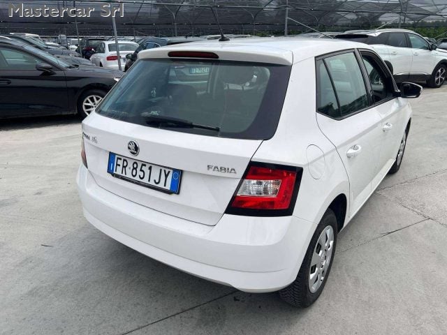 Skoda Fabia Fabia III 2015 Berlina 1.0 mpi Active 60cv - FR851 - foto 3 di 4